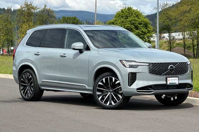 2026 Volvo Xc90 T8 Plus