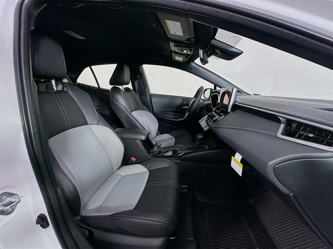 2026 Toyota Corolla XSE - Image 27