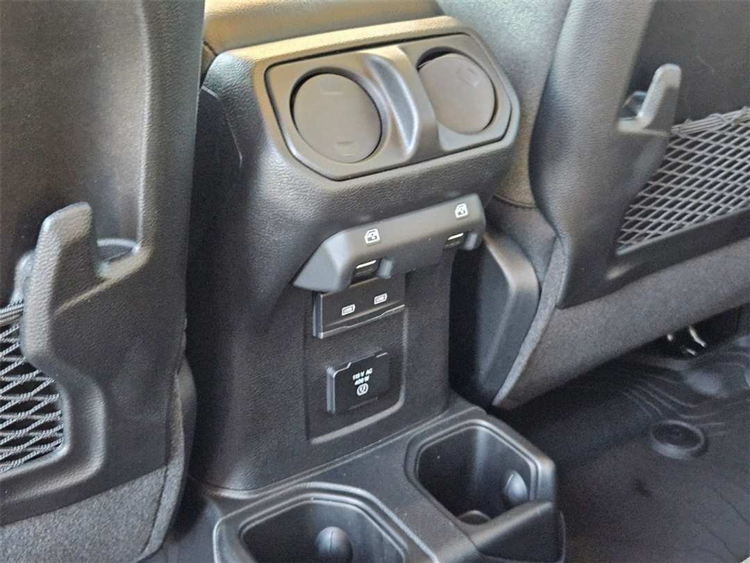 2026 Jeep Gladiator Rubicon - Image 29