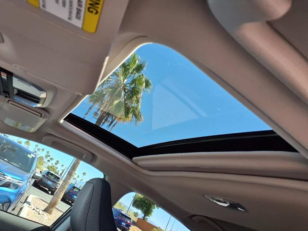 2024 Subaru Crosstrek Premium - Image 3