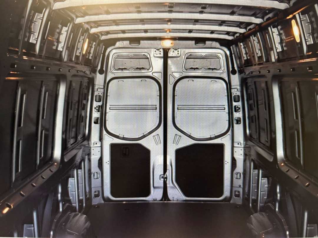 2026 Mercedes-Benz Sprinter 2500 Cargo 170 WB - Image 8