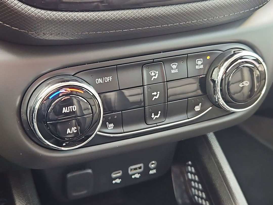 2021 Chevrolet Trailblazer LT - Image 33