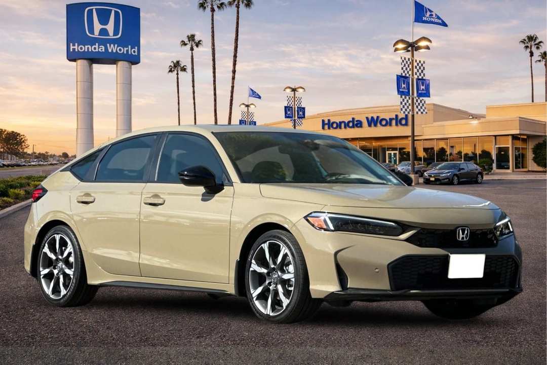 2026 Honda Civic Sport Touring - Image 2