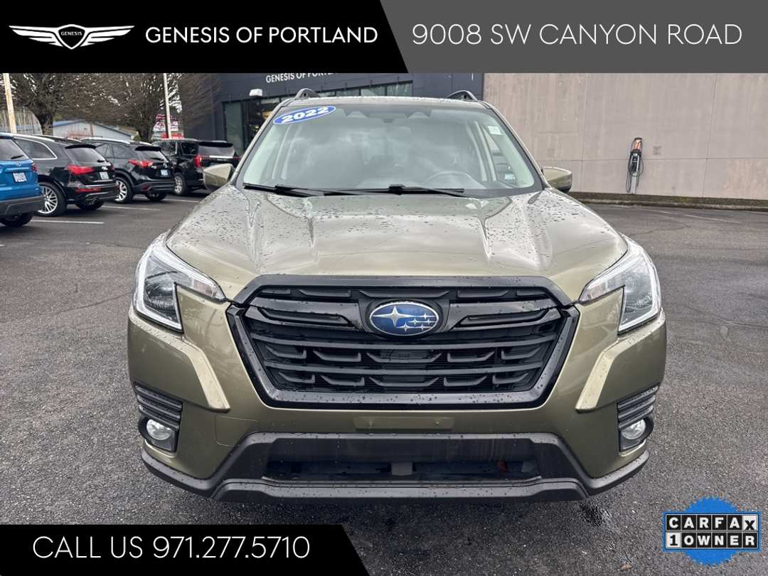 2022 Subaru Forester Premium - Image 2