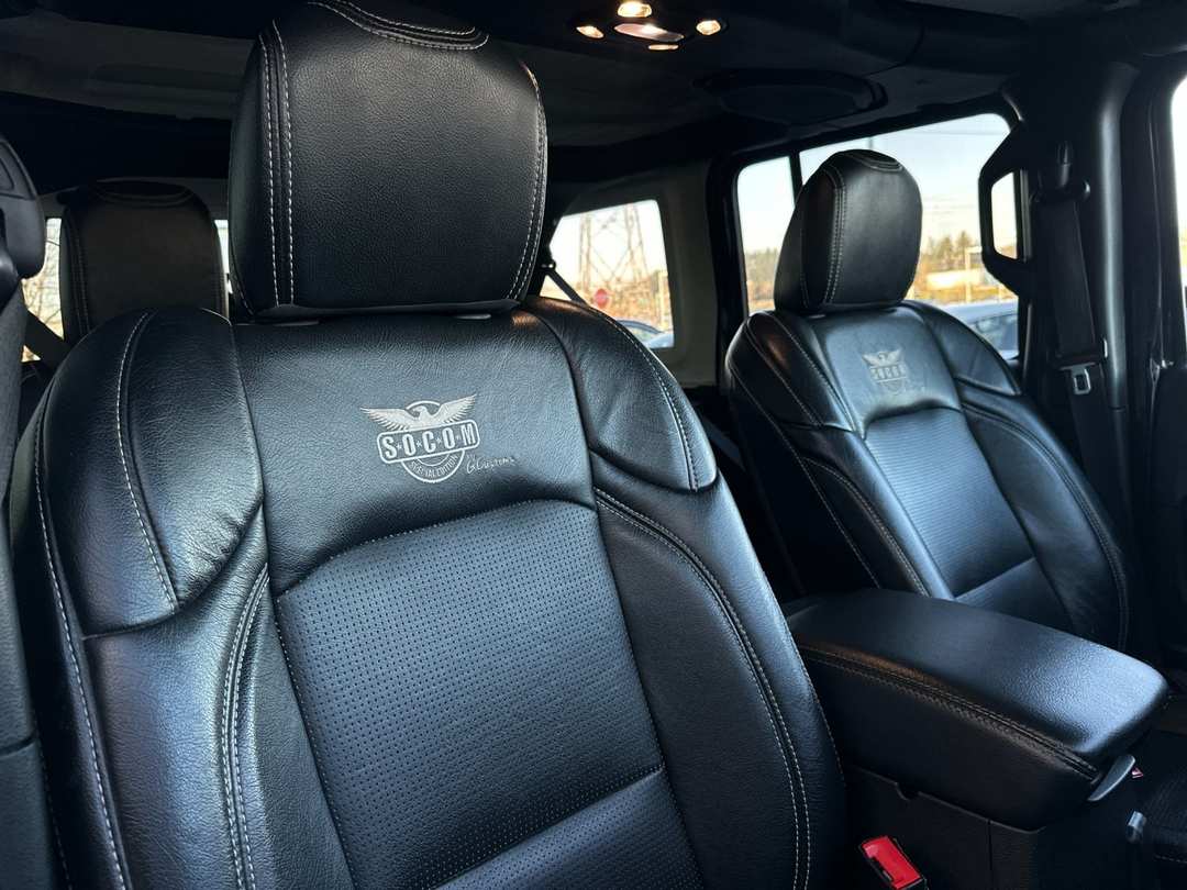 2019 Jeep Wrangler Unlimited Sahara - Image 15