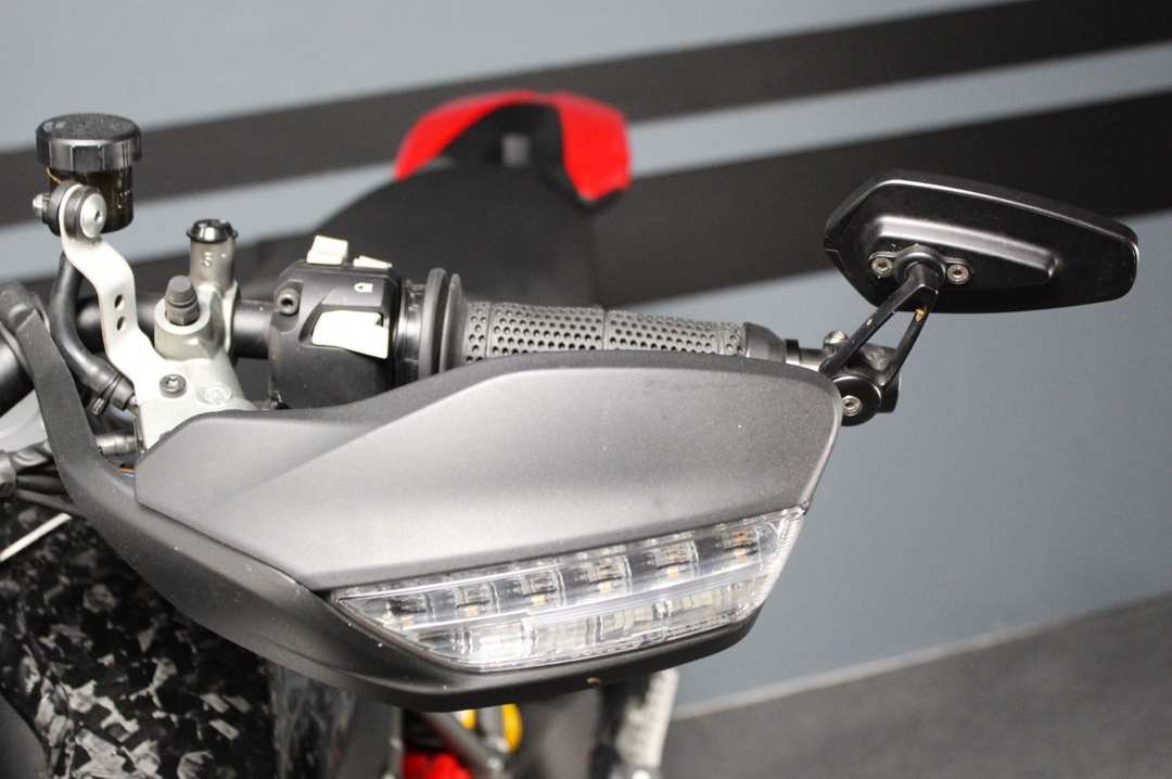 2022 Ducati Hypermotard 950 - Image 8