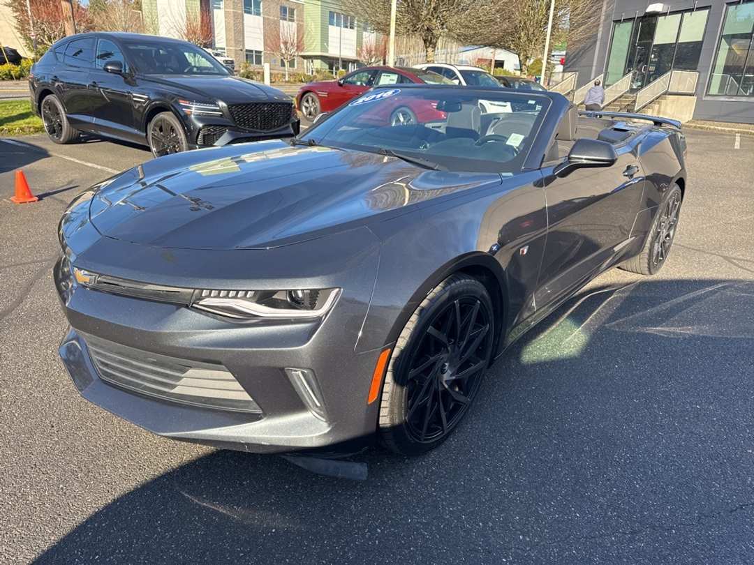 2016 Chevrolet Camaro 1LT - Image 12
