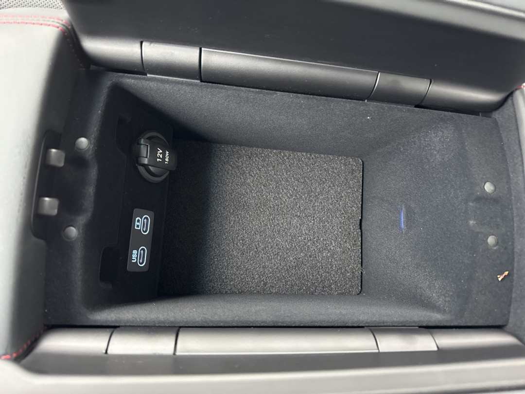 2025 Genesis G80 3.5T - Image 30