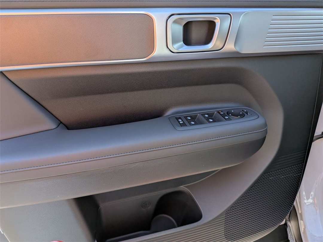 2026 Hyundai Santa Fe SEL - Image 10