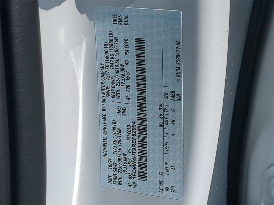 2024 Ford F-450Sd XL - Image 29