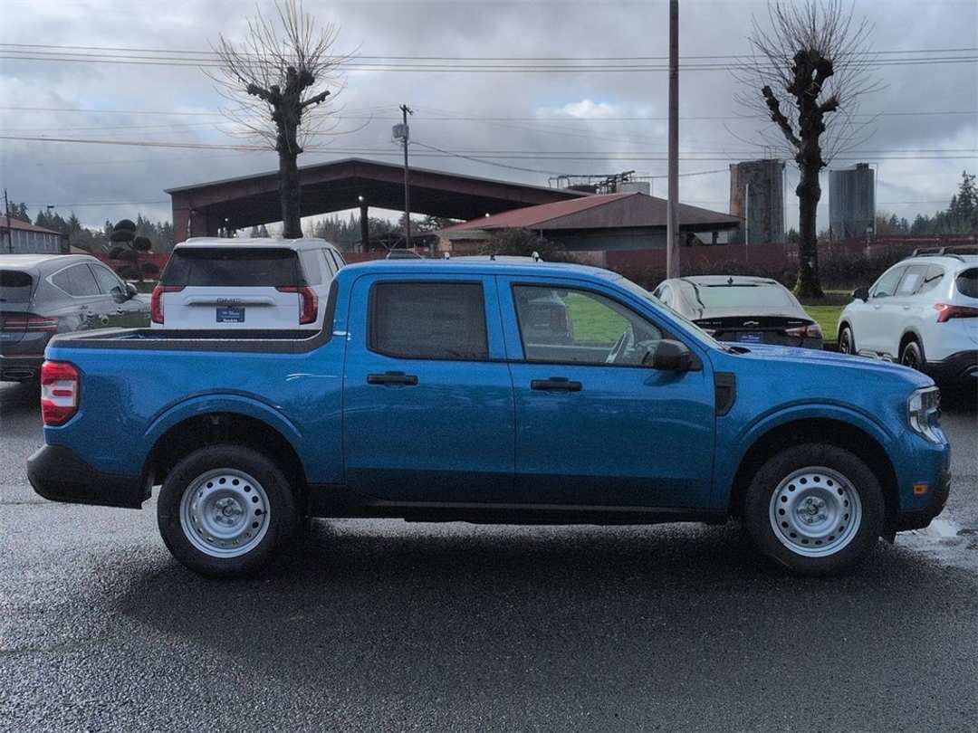 2026 Ford Maverick XL - Image 6