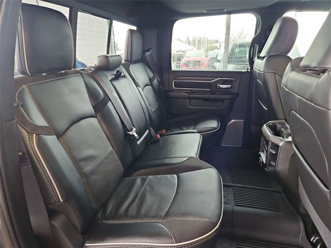 2026 Ram 3500 Laramie - Image 28