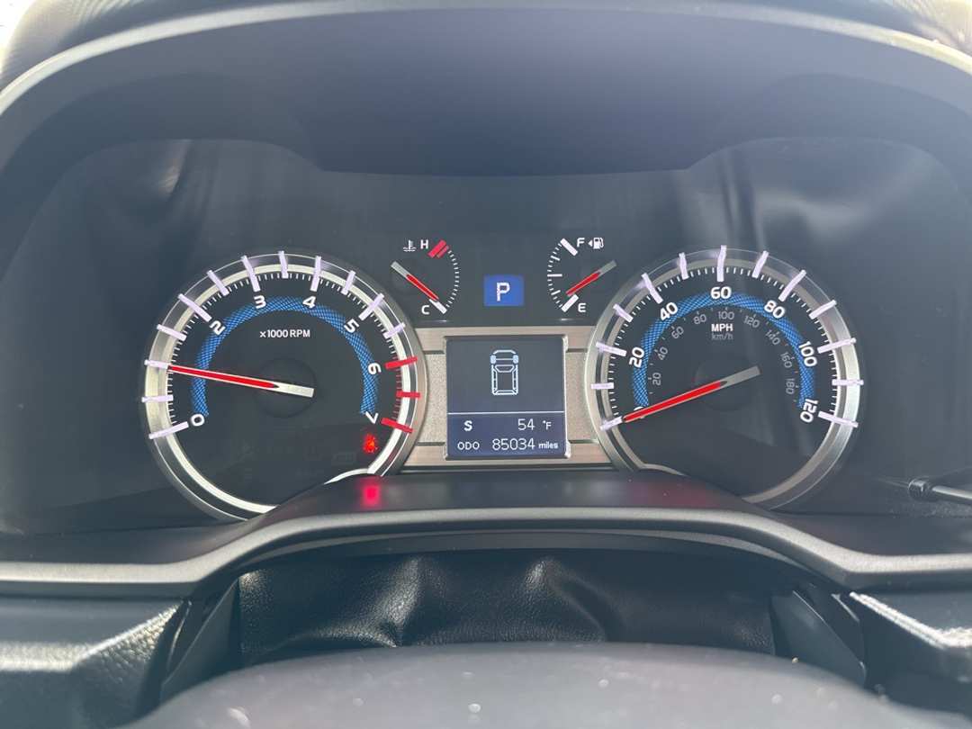 2019 Toyota 4Runner - Image 17