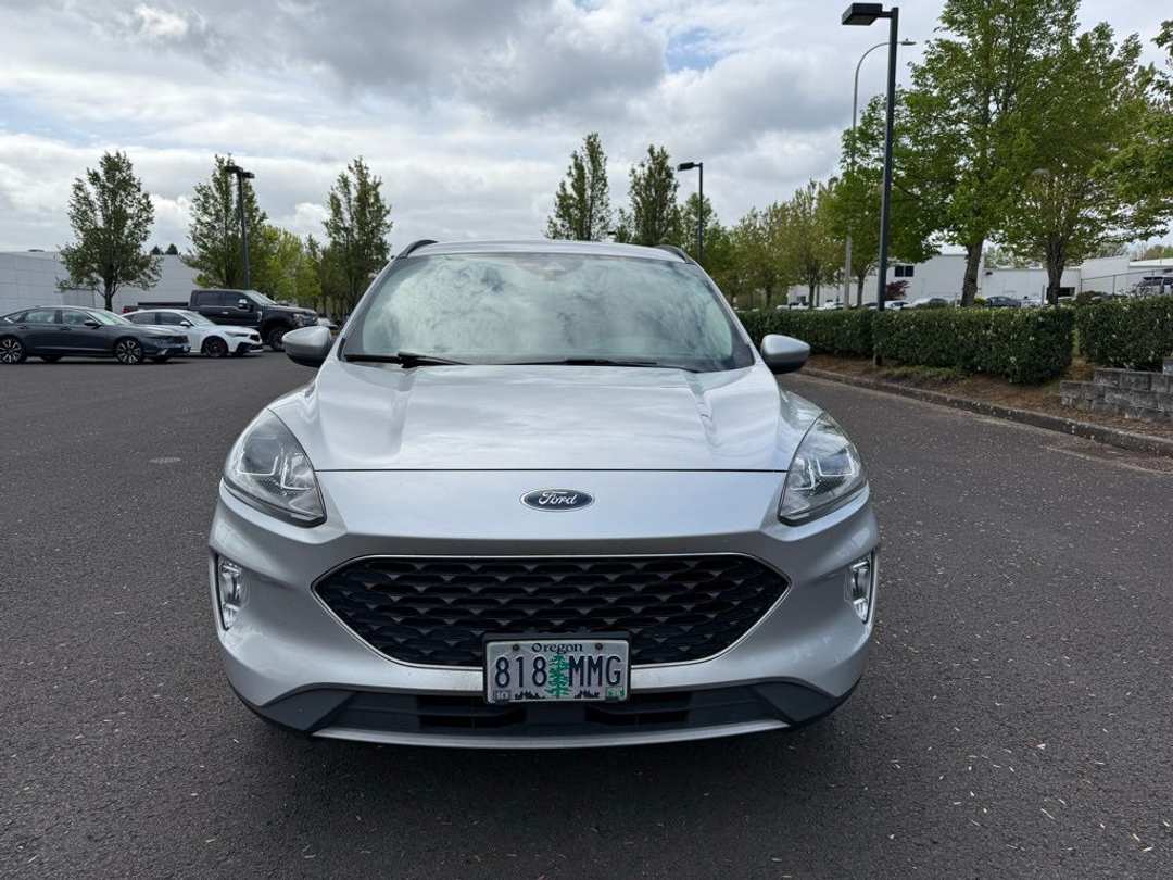 2020 Ford Escape SEL - Image 2