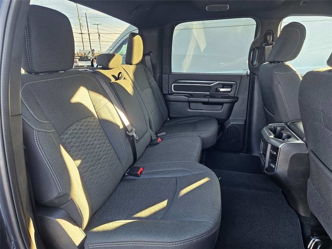 2026 Ram 2500 Big Horn - Image 31