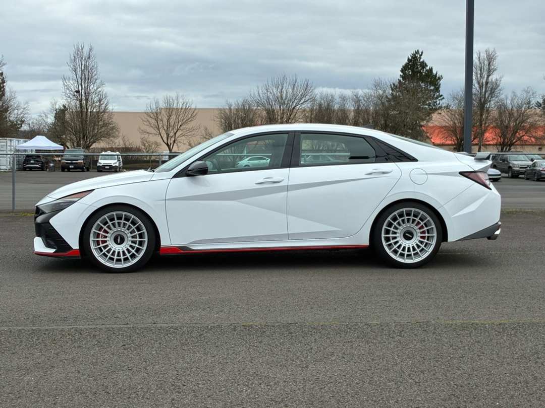 2023 Hyundai Elantra N Base - Image 4