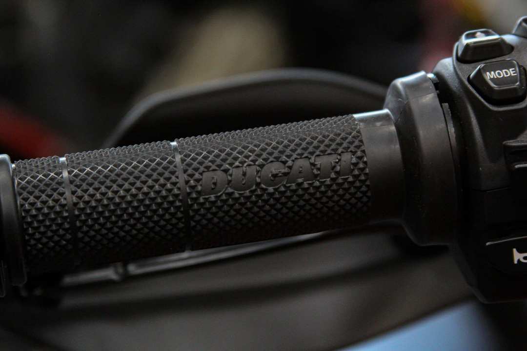 2024 Ducati Multistrada V4 S Travel & Radar - Image 10