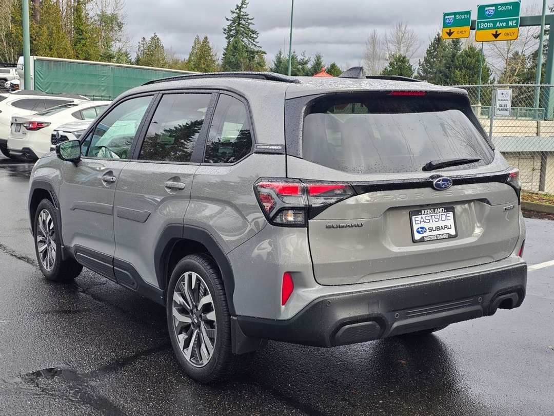 2026 Subaru Forester Touring - Image 3