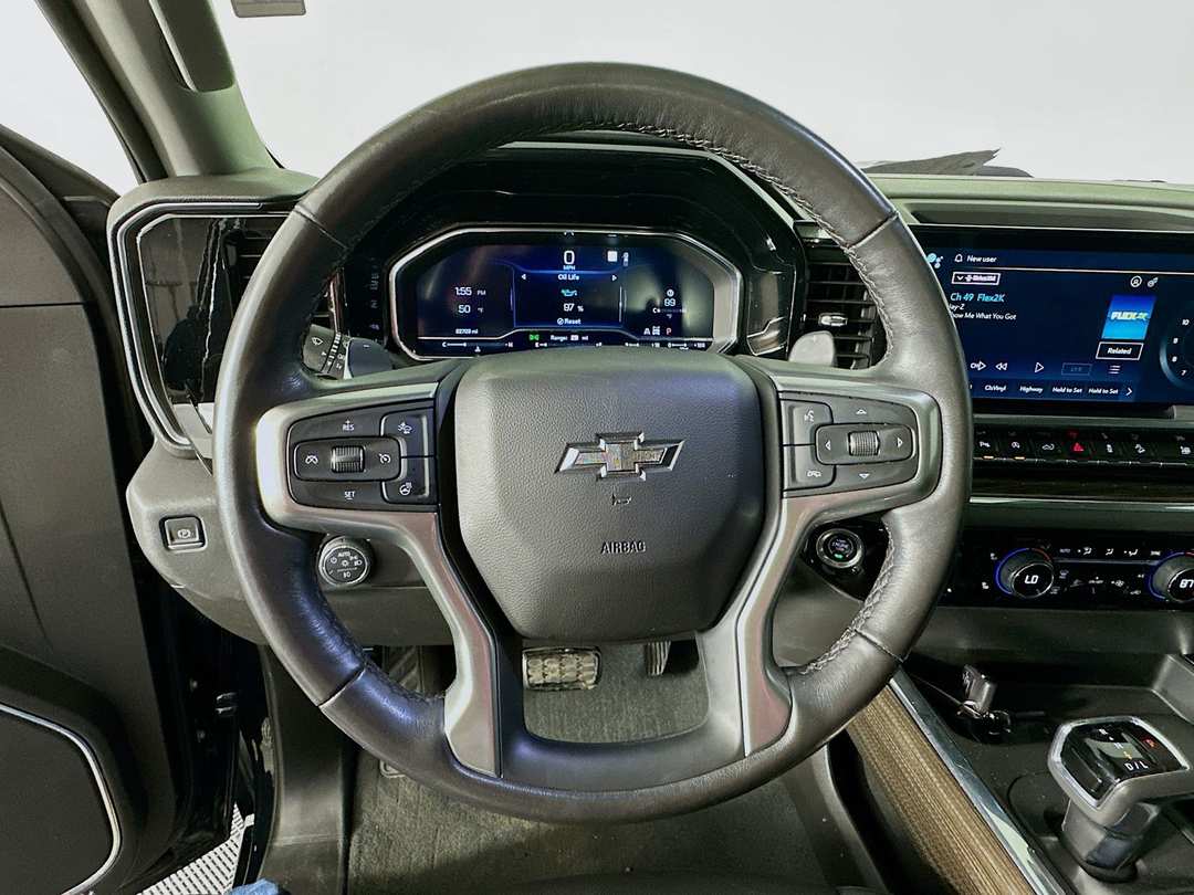 2022 Chevrolet Silverado 1500 LT Trail Boss - Image 12