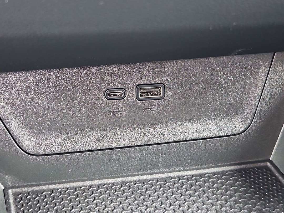 2026 Chevrolet Equinox RS - Image 35