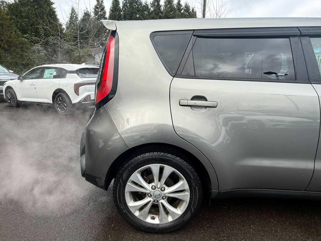 2014 Kia Soul Plus - Image 16