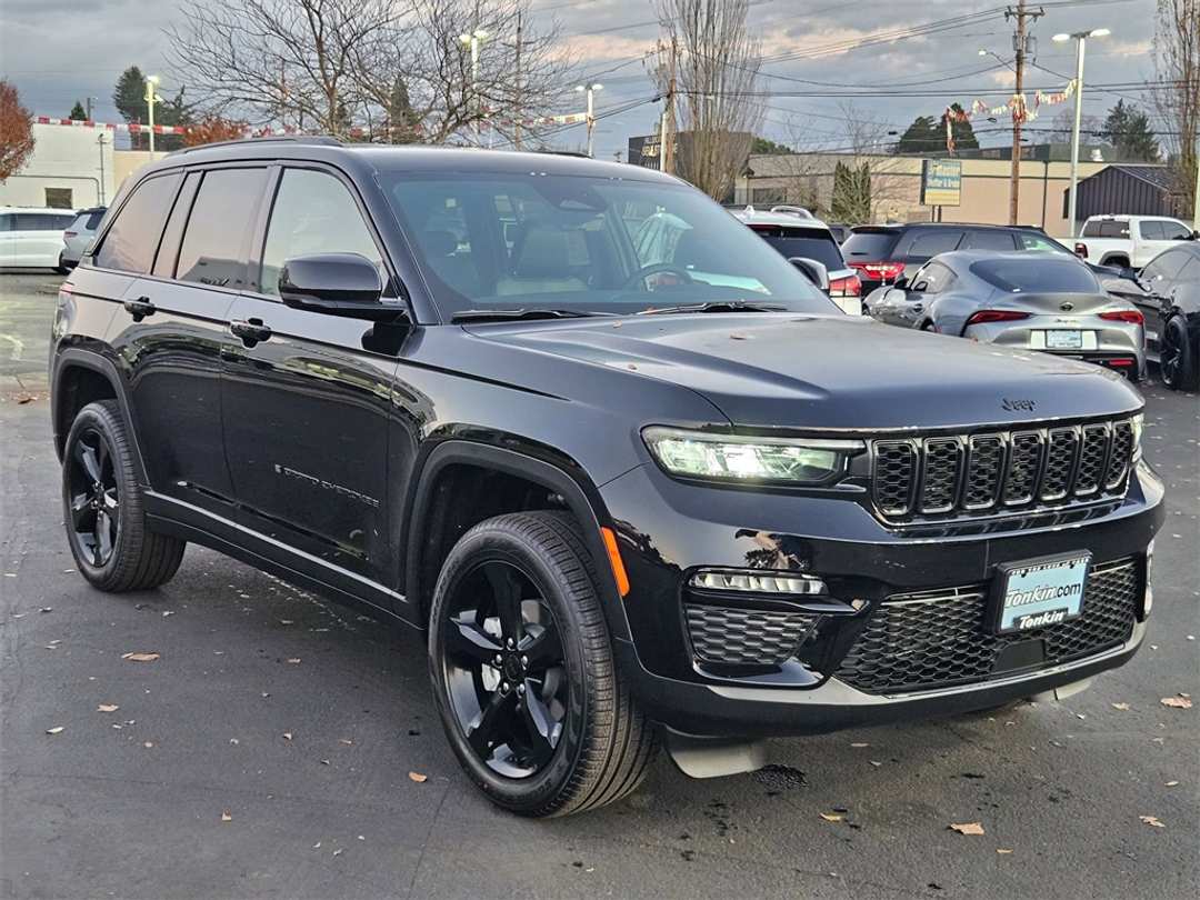 2025 Jeep Grand Cherokee Limited - Image 8