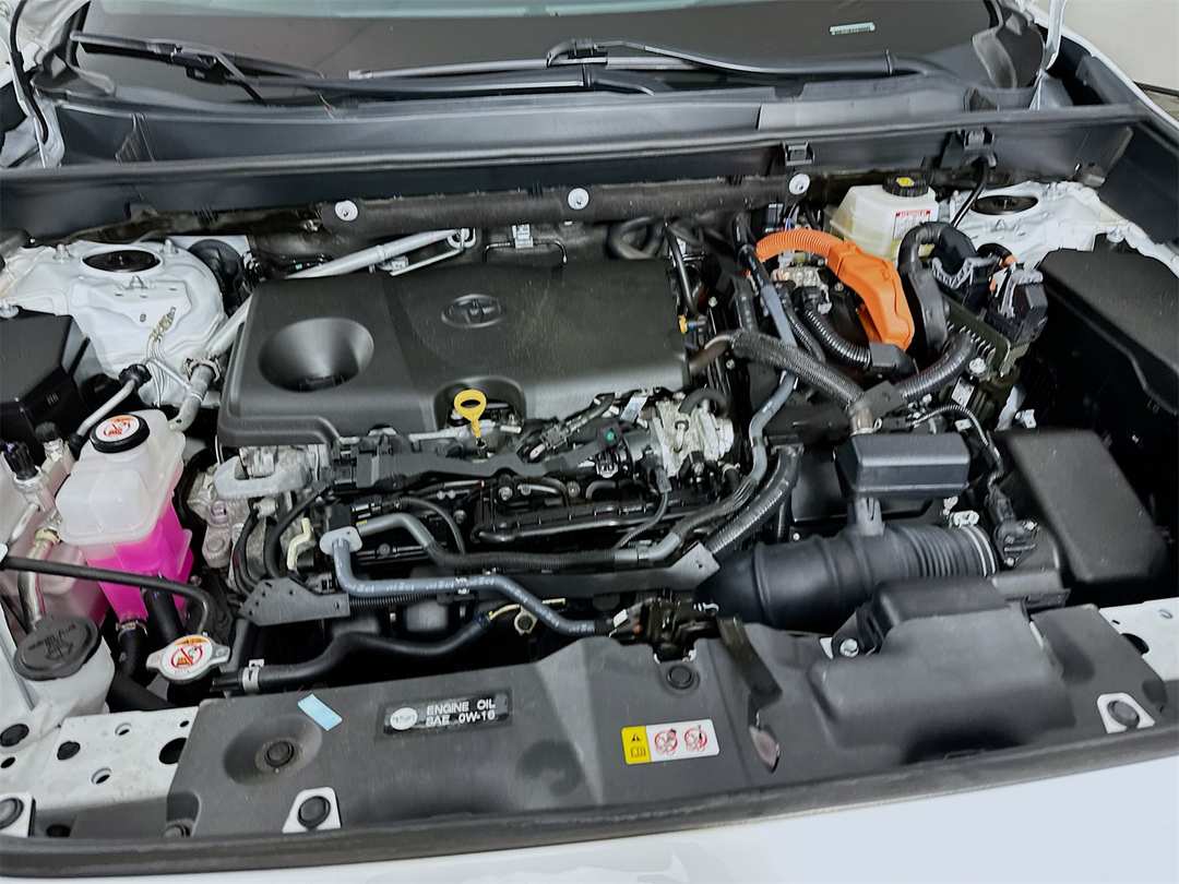 2024 Toyota Rav4 XLE - Image 29