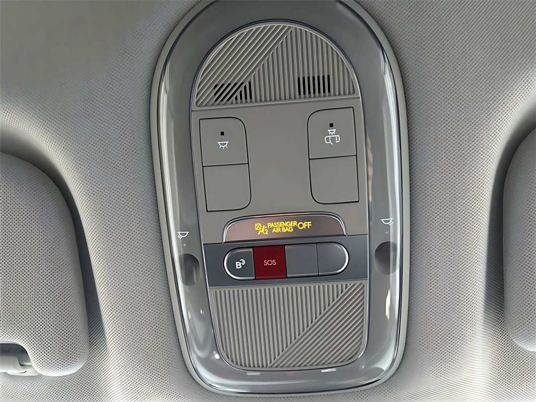 2026 Hyundai Ioniq 5 SEL - Image 21