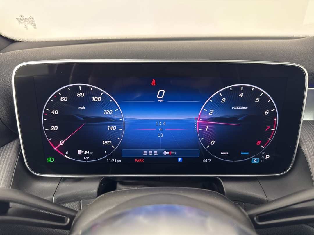 2026 Mercedes-Benz GLC GLC 300 - Image 27