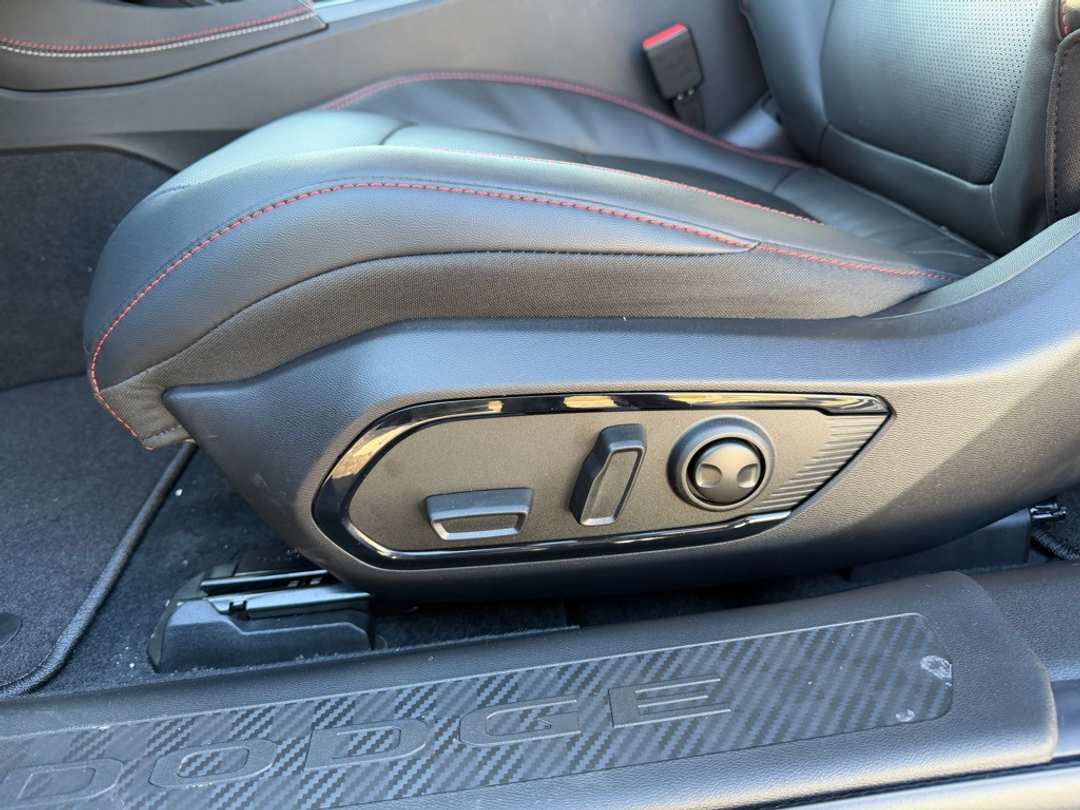 2026 Dodge Charger R/T Scat Pack - Image 16