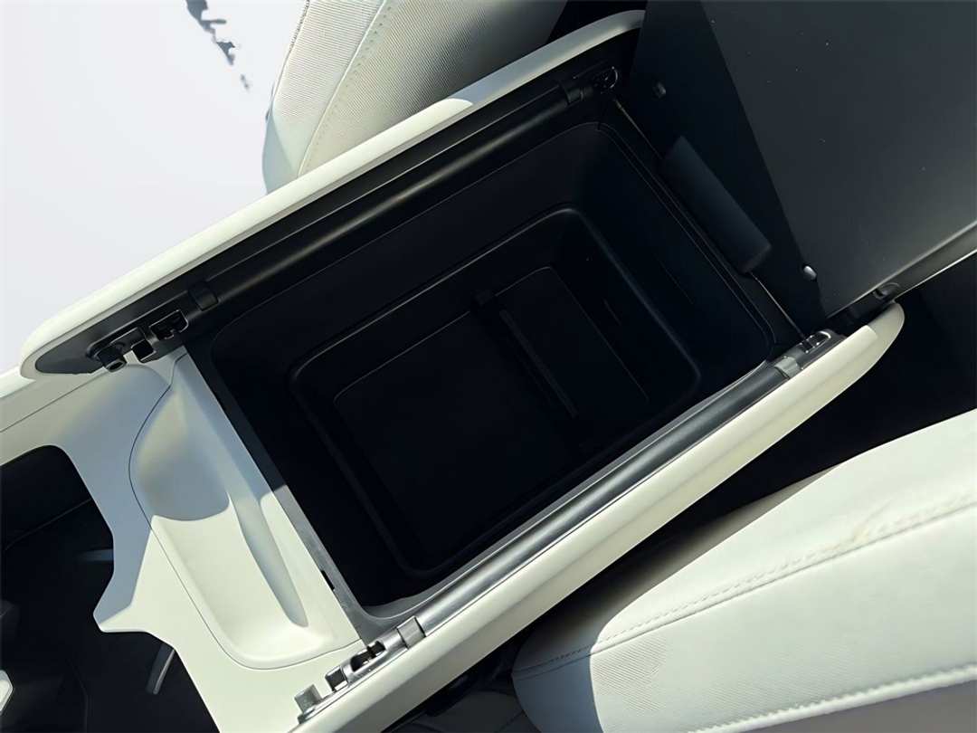 2026 Hyundai Santa Fe SE - Image 25