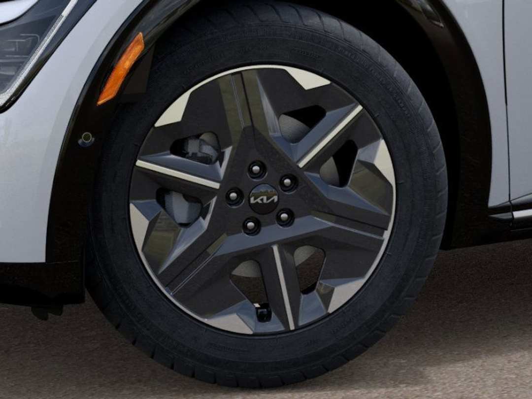 2025 Kia Ev6 Light - Image 9