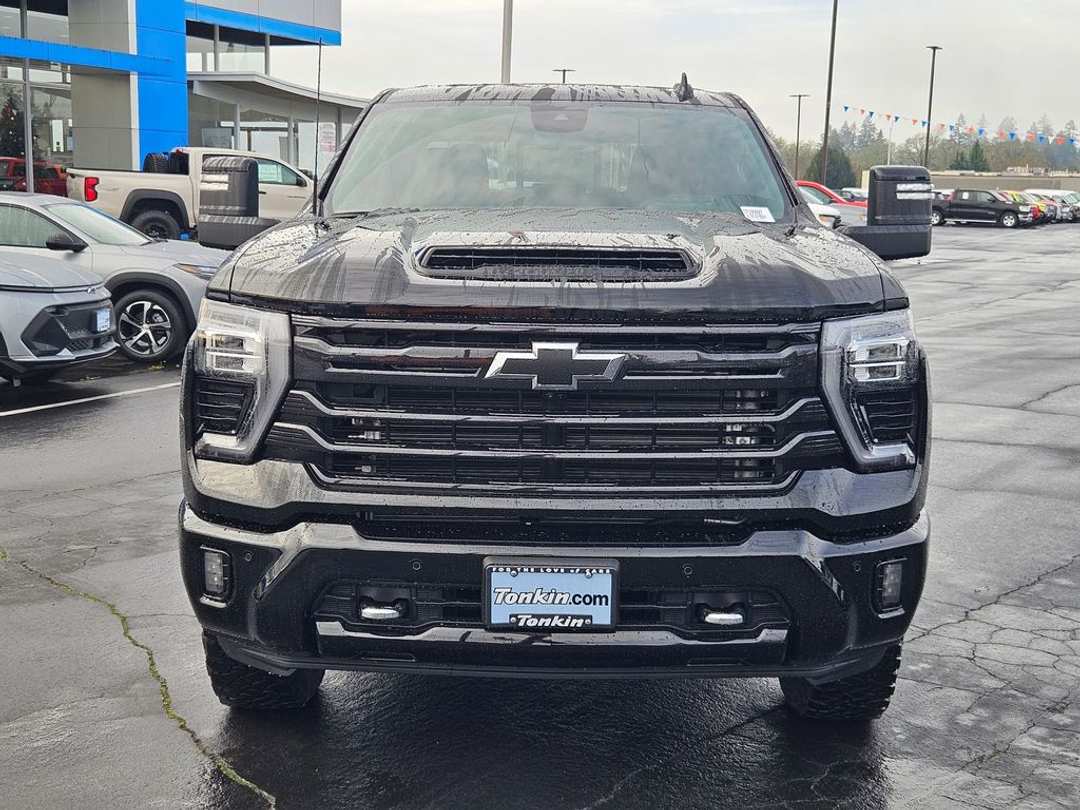 2026 Chevrolet Silverado 3500Hd High Country - Image 9