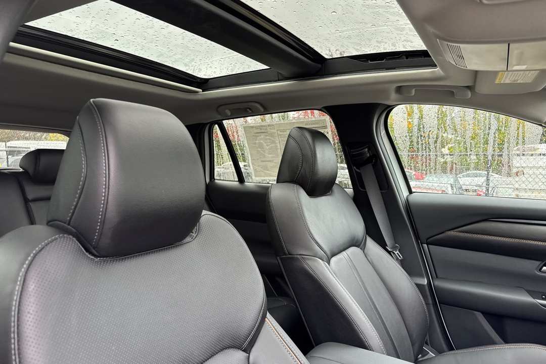 2026 MAZDA Cx-50 Premium - Image 17