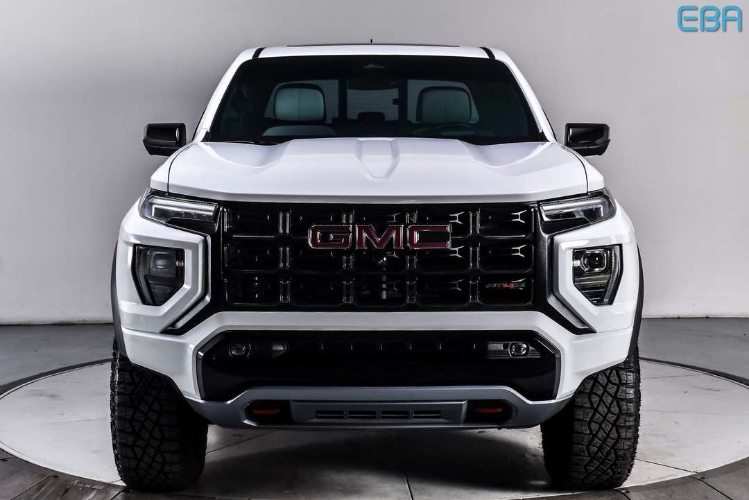 2024 GMC Canyon AT4X - Image 3