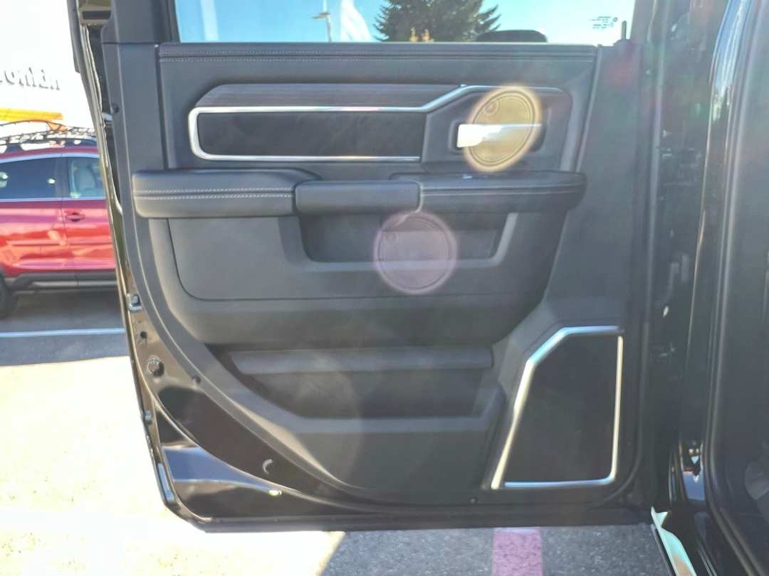 2026 Ram 3500 Laramie - Image 26