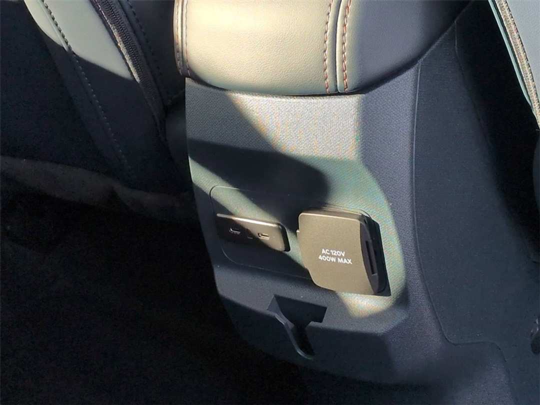 2026 Ford Maverick Lariat - Image 29