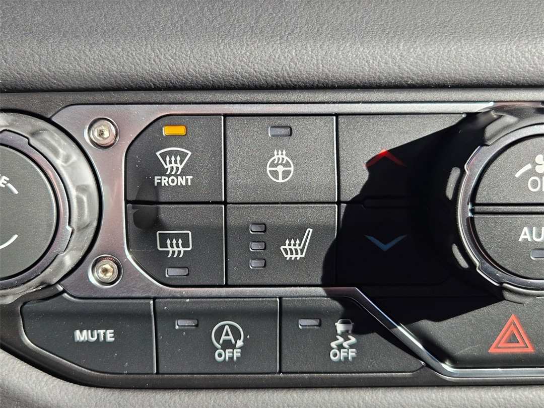 2026 Jeep Gladiator Rubicon - Image 24