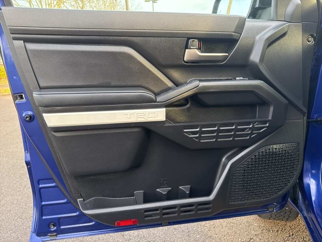2024 Toyota Tacoma TRD OffRoad - Image 12