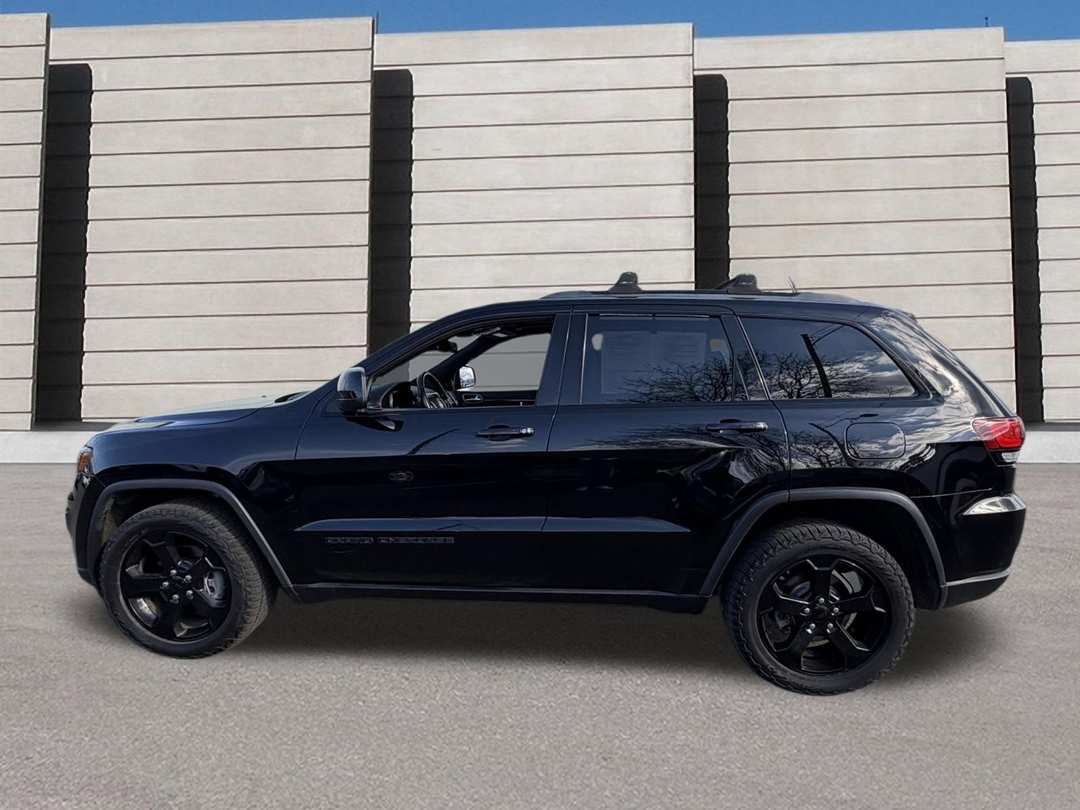 2018 Jeep Grand Cherokee Upland - Image 2