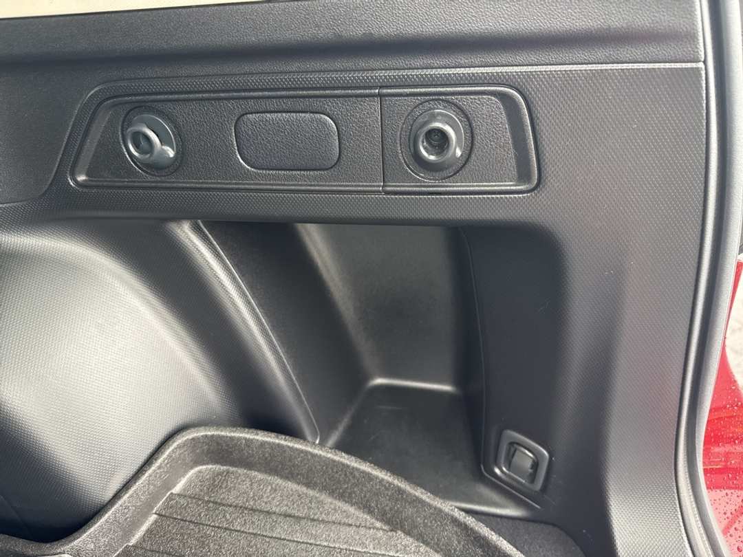 2019 Subaru Forester Premium - Image 28