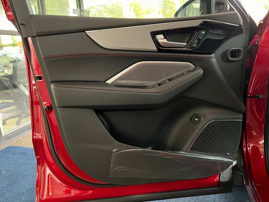 2026 Acura MDX ASpec - Image 10