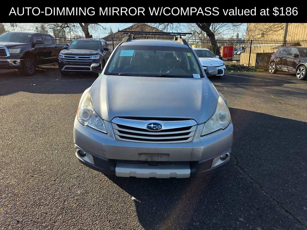 2011 Subaru Outback 3.6R - Image 3