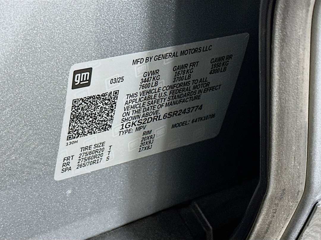 2025 GMC Yukon Denali - Image 35