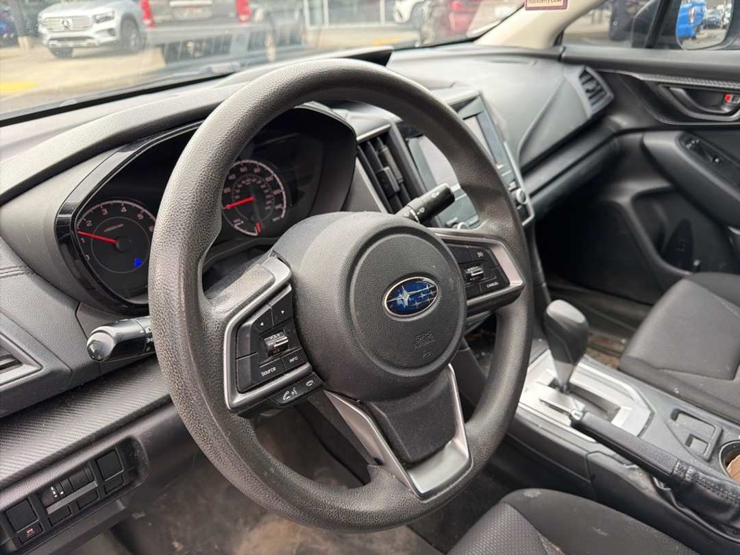 2019 Subaru Impreza 2.0i - Image 13