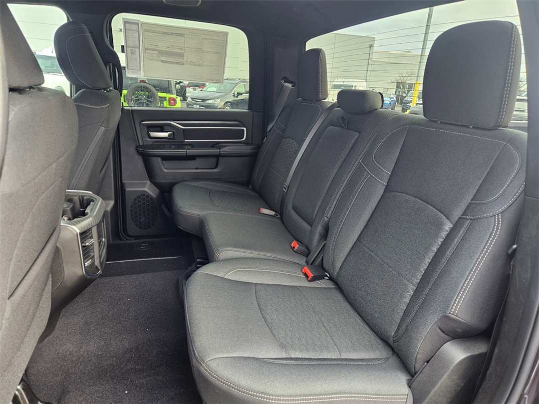 2026 Ram 3500 Big Horn - Image 28