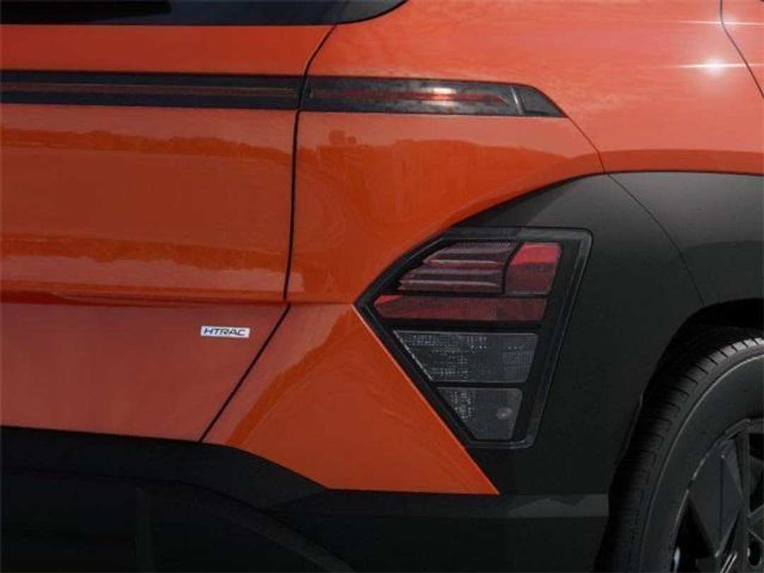 2026 Hyundai Kona SEL Premium - Image 10