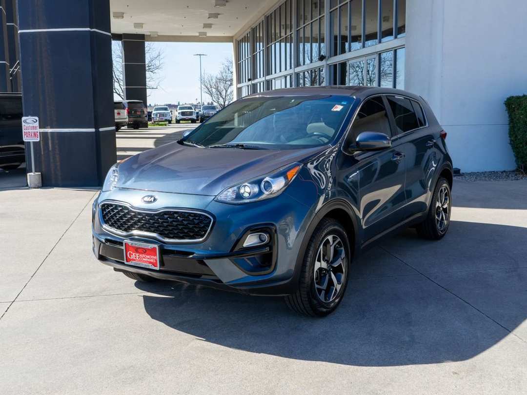 2020 Kia Sportage LX - Image 3
