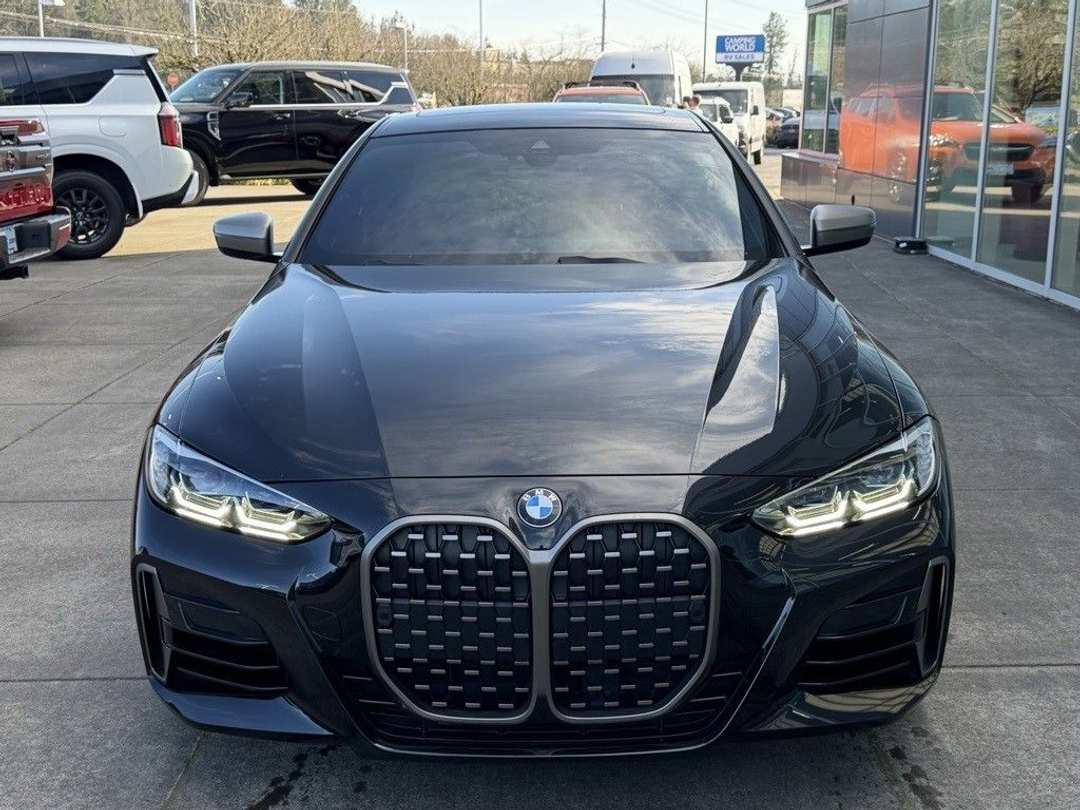 2024 BMW 4 Series M440i xDrive - Image 3