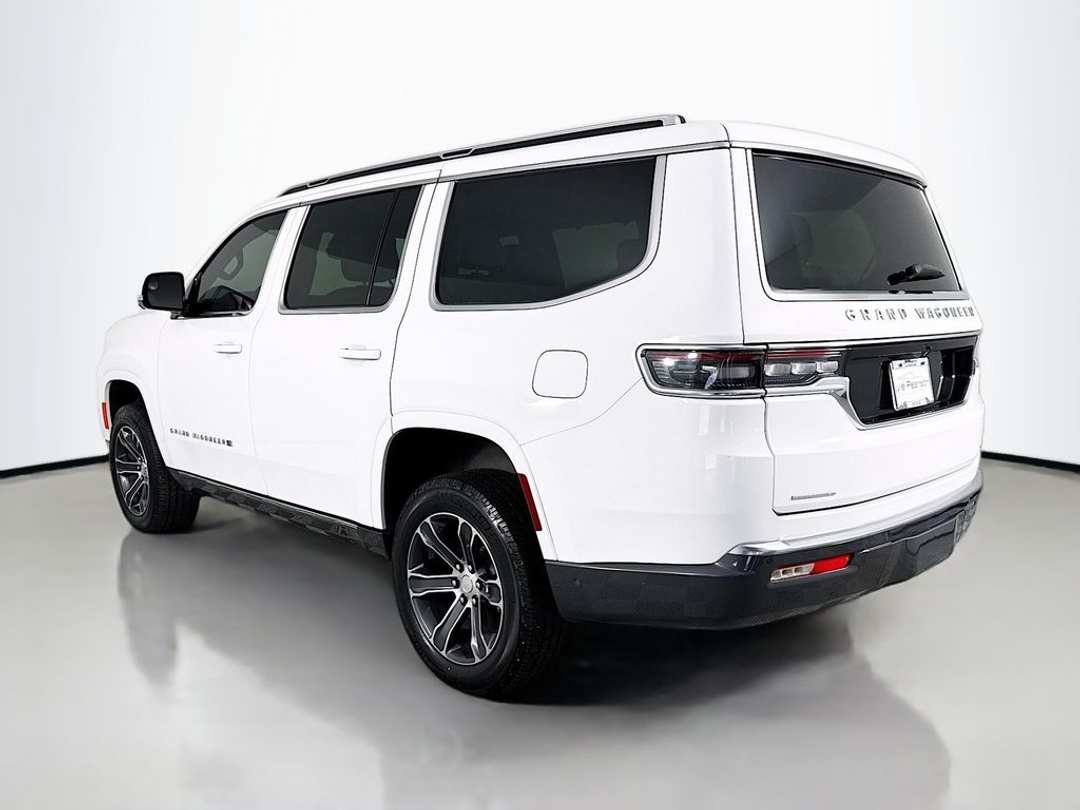 2022 Jeep Grand Wagoneer Series I - Image 3